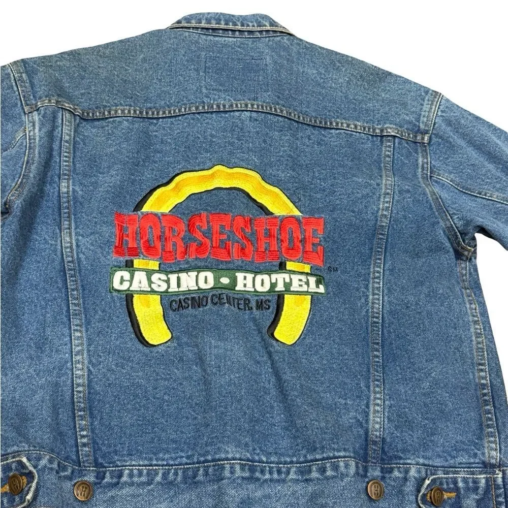 🧥🐎 Vintage Women’s Horseshoe Casino Hotel Embroidered Jean Jacket – Size M‎